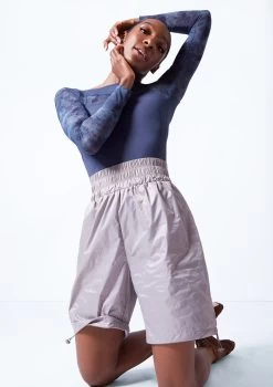 Move Dance Oniria Heat Retention Shorts -Dance Clothing Store mor0401 oyster grey close up front 2 71206.1683070183