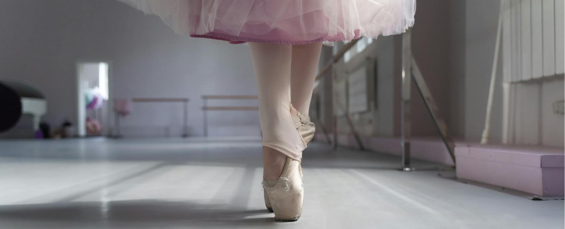 Dance Clothing Store -Dance Clothing Store pexels anastasia shuraeva 8935599